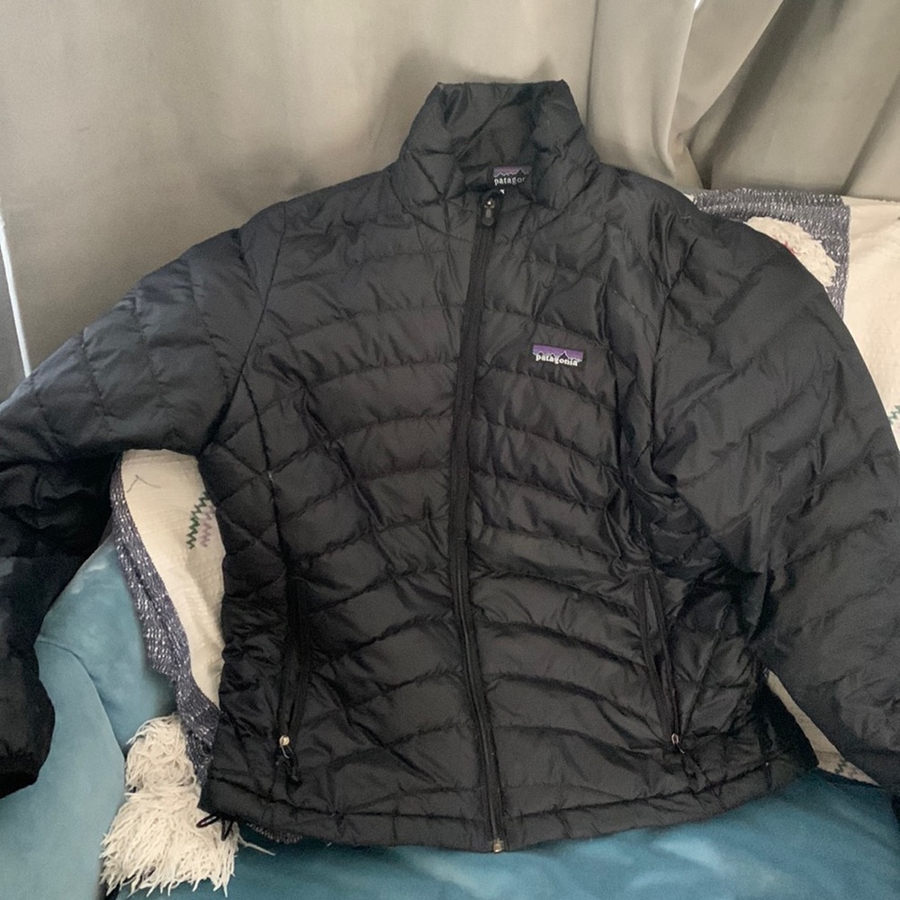 Patagonia jacket! No rips or stains